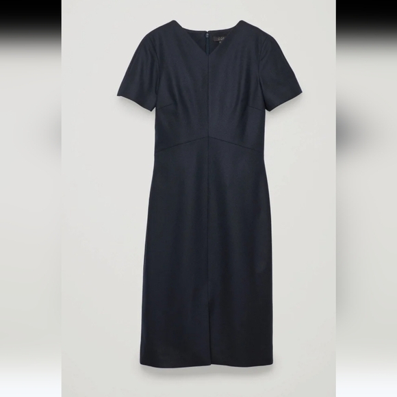 COS women's tailored navy dress. EUC. Size 12 (US) - Picture 3 of 13